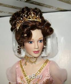 Franklin Mint FABERGE Doll Princess Sofia Porcelain withFABERGE EGG +COA NRFB NIB
