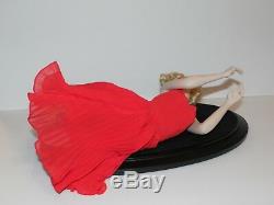 Franklin Mint FOREVER MARILYN Monroe Porcelain Portrait Doll Red Dress + Base