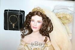 Franklin Mint Faberge Aleksandra the Winter Bride Porcelain doll NEW