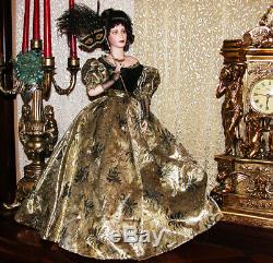 Franklin Mint Faberge Queen of The Masquerade Ball doll Porcelain 1989 COA 22