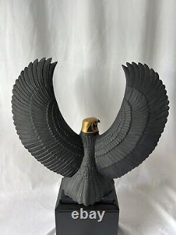 Franklin Mint Falcon of The Nile Rare Black Porcelain Statue Egypt