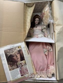 Franklin Mint Gibson Girl Tea at the Ritz Gold Standard Heirloom Collection dol