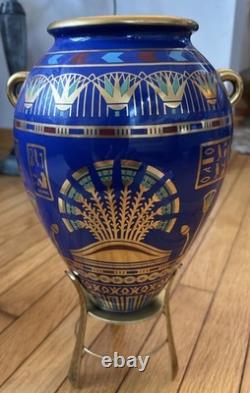 Franklin Mint Golden Vase of Bast Porcelain 23Kt Gold Decoration Egyptian Cat