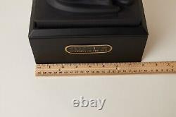 Franklin Mint Guardian of the Nile Bast Black Sphinx Cat 24 Karat Gold Trim