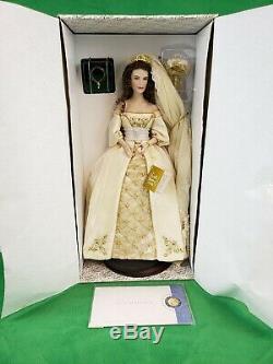 Franklin Mint Heirloom Aleksandra Winter Bride Porcelain Doll 18 With COA