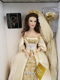 Franklin Mint Heirloom Aleksandra Winter Bride Porcelain Doll 18 With COA