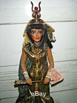 Franklin Mint Heirloom CLEOPATRA Porcelain Egyptian Doll Maryse Nicole 24K GOLD