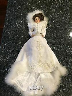 Franklin Mint Heirloom Porcelain Doll Maryse Nicole Charmin' Crystal 1991