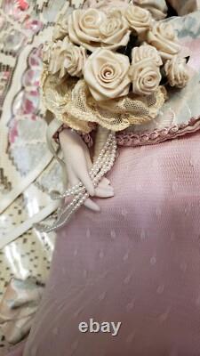Franklin Mint Heirloom Porcelain Gibson Girl Tea at the Ritz Doll + 2 plates