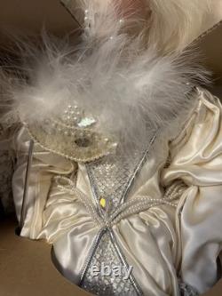 Franklin Mint Heirloom Snow Queen 22 Porcelain Doll