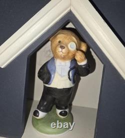 Franklin Mint Hotel Teddington Bear Display With 25 Bears Complete Set