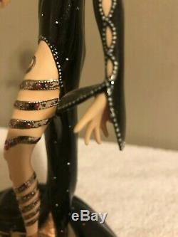 Franklin Mint House Of Erte Pearls And Rubies No. 1713 Porcelain Figure 10'