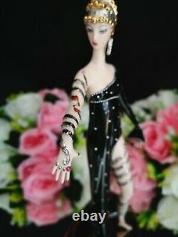 Franklin Mint House of Erté Figurine''Pearls and Rubies'