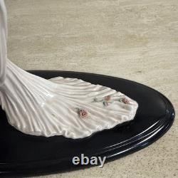 Franklin Mint House of Icart Woman With Flowers Figurine Tosca