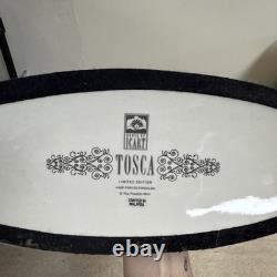 Franklin Mint House of Icart Woman With Flowers Figurine Tosca