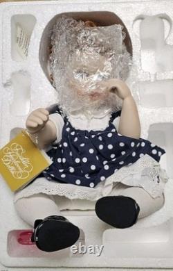 Franklin Mint? I LOVE LUCY Portrait Baby Doll HEART LOLLIPOP Porcelain NEW