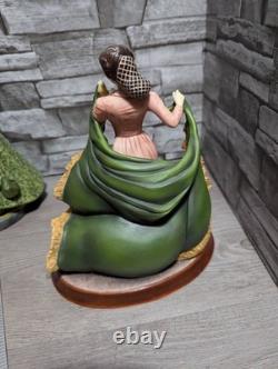 Franklin Mint I Won't Let Tara Go! Gone With The Wind 9 Porcelain Figurine