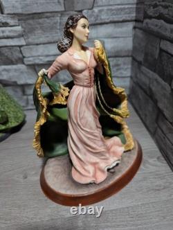 Franklin Mint I Won't Let Tara Go! Gone With The Wind 9 Porcelain Figurine