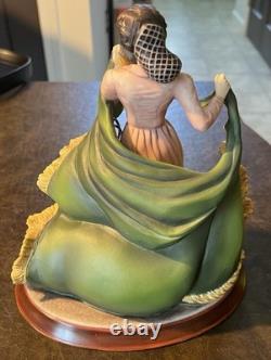 Franklin Mint I Won't Let Tara Go! Gone With The Wind Fine Porcelain Figurine