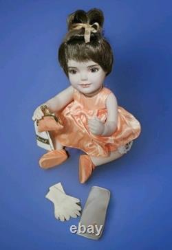 Franklin Mint? JACQUELINE KENNEDY Portrait Baby Doll JACKIE ONASSIS Porcelain