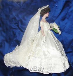 Franklin Mint Jackie Kennedy Bride Wedding Porceline Doll 17 Box + Shipper Coa