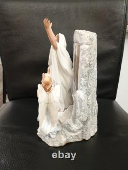Franklin Mint Jesus Angles Tomb the Resurrection Easter Porcelain Figurine 1991