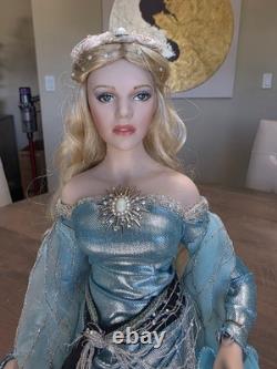 Franklin Mint Lady Of the Lake Camelot Porcelain Doll Excalibur Sword &Stand