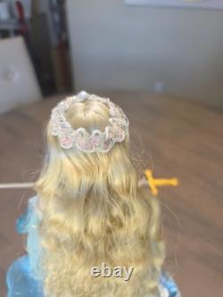 Franklin Mint Lady Of the Lake Camelot Porcelain Doll Excalibur Sword &Stand