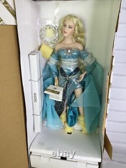 Franklin Mint Lady Of the Lake Camelot Porcelain Doll Excalibur Sword Stand Box