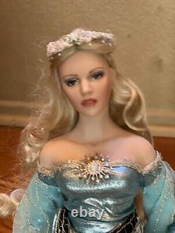 Franklin Mint Lady Of the Lake Camelot Porcelain Doll -complete In Box