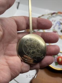 Franklin Mint Le Fruits Du Temps Porcelain 100 Years Cordon Bleu Anniv. Clock