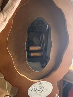 Franklin Mint Le Fruits Du Temps Porcelain 100 Years Cordon Bleu Anniv. Clock