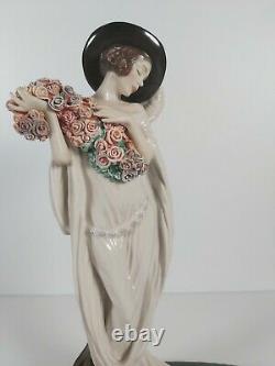 Franklin Mint Limited Edition Figurine Tosca 1997, Appr. 31cm Tall