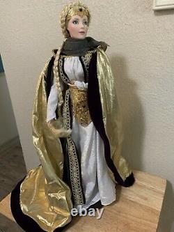 Franklin Mint Lord Of The Rings Eowyn Porcelain Doll
