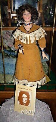 Franklin Mint Loretta Lynn 19 Porcelain Doll-certificate, Box, Wristlet-giftable