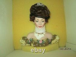 Franklin Mint Margaret Gibson Girl Presentation To The Queen NRFB Rare