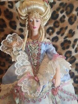 Franklin Mint Marie Antoinette Doll with fan Queen of France Porcelain Heirloom