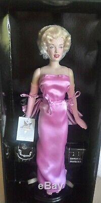 Franklin Mint Marilyn Monroe 16 Portrait Porcelain Doll
