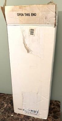 Franklin Mint Marilyn Monroe All About Eve 19 Porcelain Doll White Fur withBox Franklin Mint Marilyn Monroe All About Eve 19 Porcelain Doll White Fur withBox