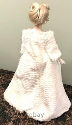 Franklin Mint Marilyn Monroe All About Eve 19 Porcelain Doll White Fur withBox Franklin Mint Marilyn Monroe All About Eve 19 Porcelain Doll White Fur withBox
