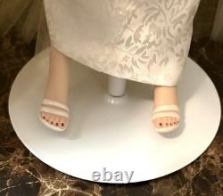 Franklin Mint Marilyn Monroe All About Eve 19 Porcelain Doll White Fur withBox