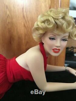 Franklin Mint Marilyn Monroe Forever Marilyn Red Dress Porcelain Doll