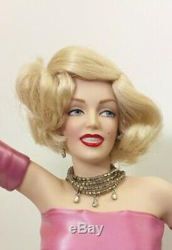 Franklin Mint Marilyn Monroe Gentlemen Prefer Blondes Diamonds Porcelain Doll