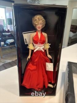 Franklin Mint Marilyn Monroe Night Before Christmas Portrait Doll NIB Red Gown