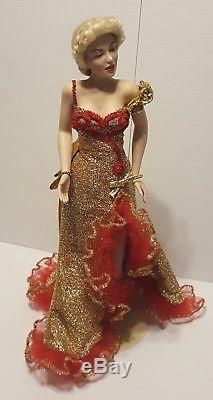 Franklin Mint Marilyn Monroe Porcelain Doll River Of No Return Outfit 1996