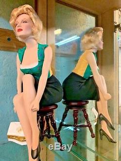 Franklin Mint Marilyn Monroe Porcelain Doll Unforgettable Marilyn
