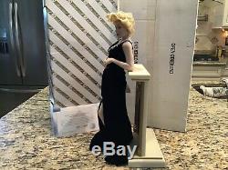 Franklin Mint Marilyn Monroe Porcelain Portrait Doll Irresistible Marilyn NICE