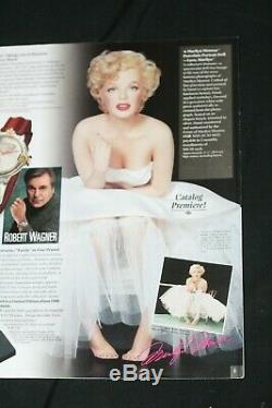 Franklin Mint Marilyn Monroe Porcelain Portrait Doll Love, Marilyn New