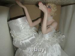 Franklin Mint Marilyn Monroe Porcelain Reflections of Moonlight in Box