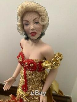 Franklin Mint Marilyn Monroe River Of No Return Original Porcelain Doll